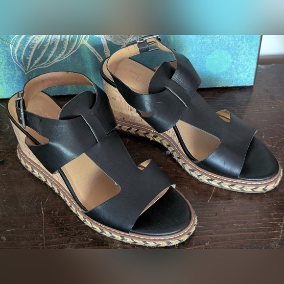 Crown Vintage Black Leather Women's Espadrille Sandals Sz 9 - Picture 1 of 6